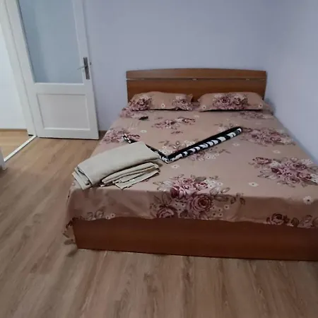 Kiki 公寓 曼加利亚