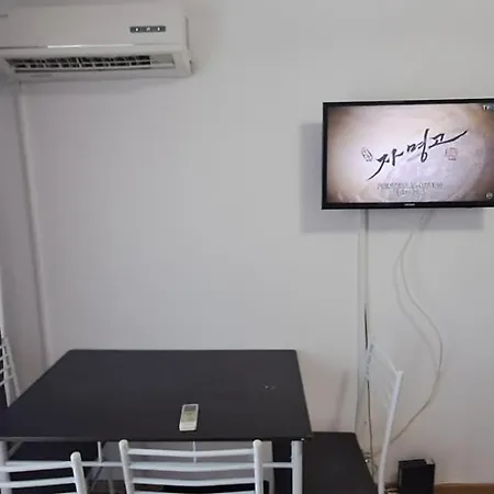 公寓 Kiki 曼加利亚