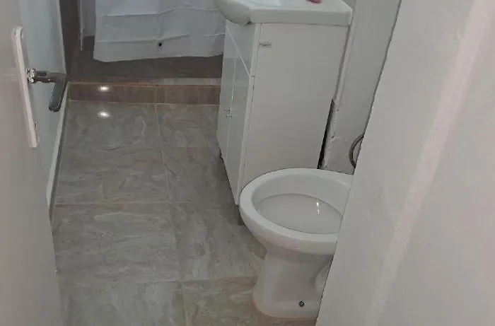 Kiki Apartman Mangalia